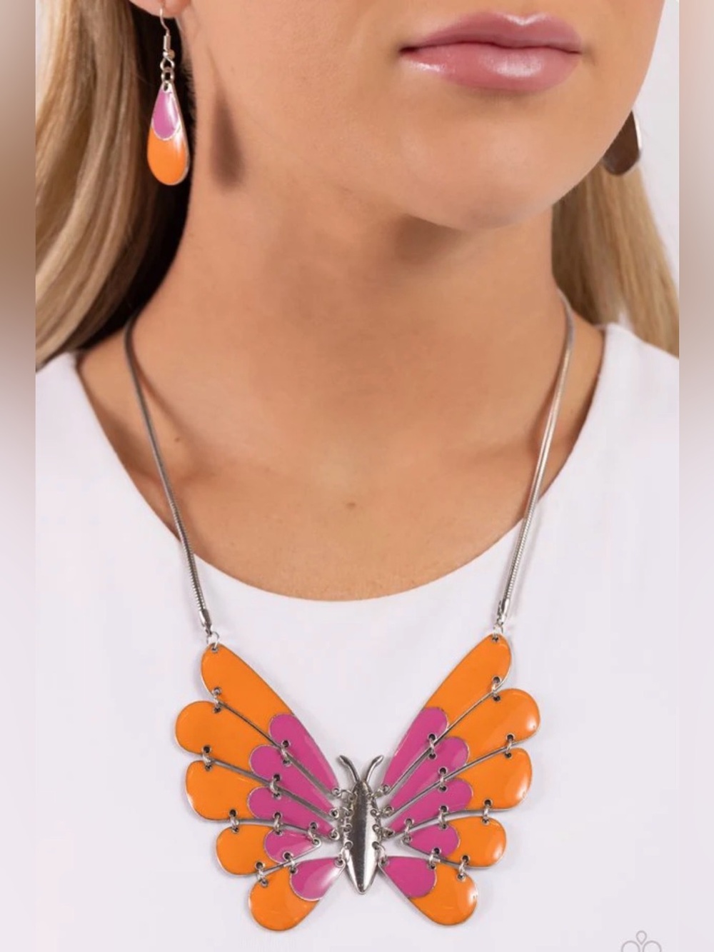 Moth Maven Pink Necklace
